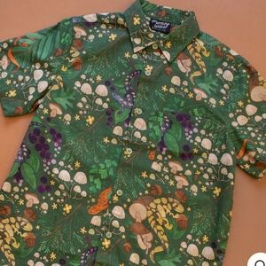 MorningWitch Salamander Woods Short Sleeve Button Down Medium Unisex